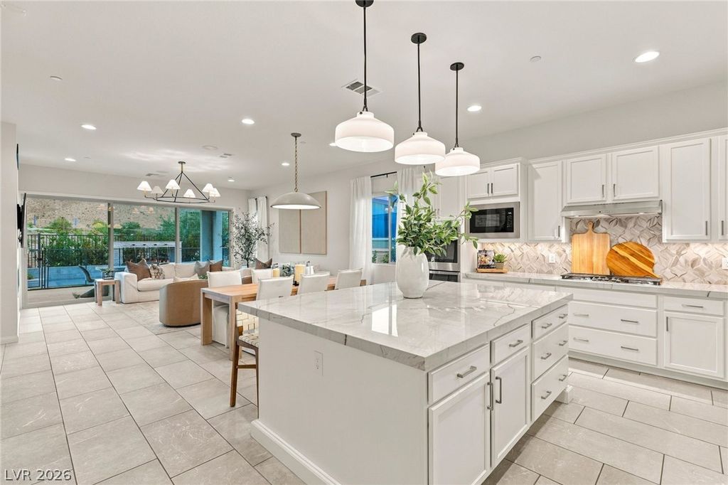 11754 Hatchling Avenue, Las Vegas, NV 89138 — photo 4
