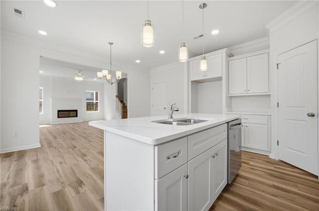712 Blair AVE, Hampton, VA 23661