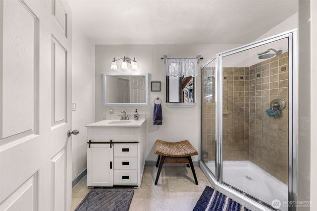 42117 State Route 2, Gold Bar, WA 98251