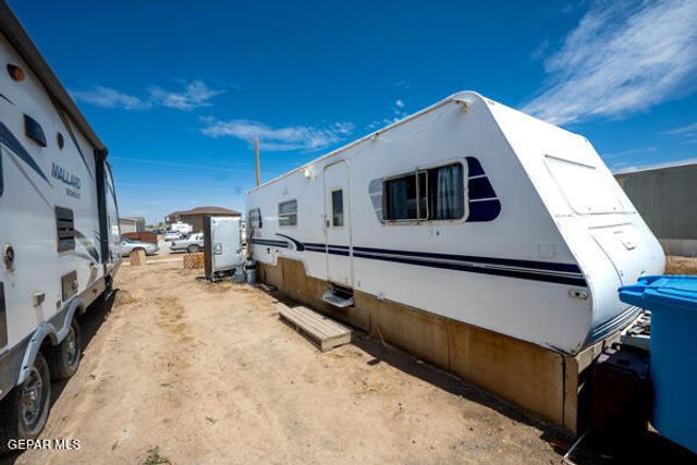 1436 Valle Poland Road, San Elizario, TX 79849