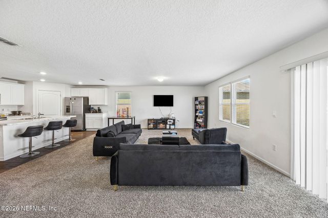 5606 HOLLOW BIRCH Drive, Jacksonville, FL 32219