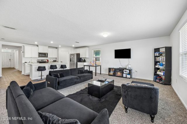 5606 HOLLOW BIRCH Drive, Jacksonville, FL 32219