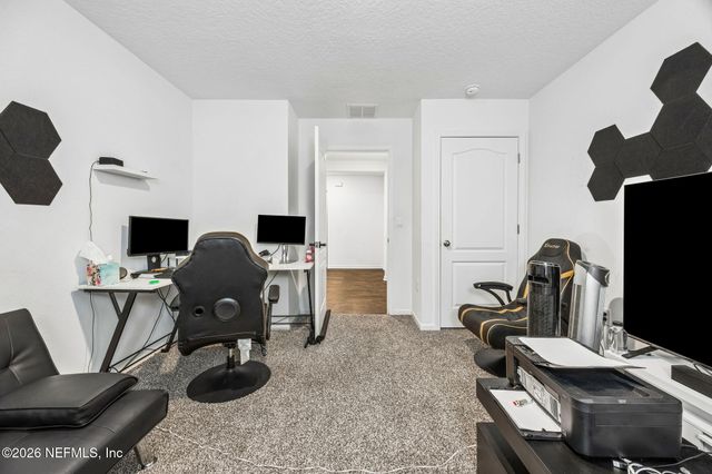 5606 HOLLOW BIRCH Drive, Jacksonville, FL 32219