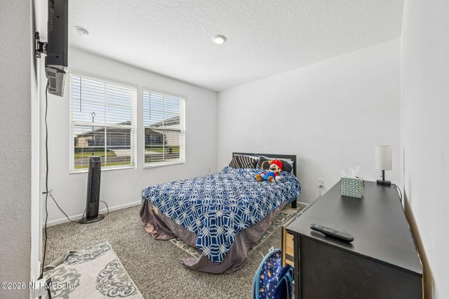 5606 HOLLOW BIRCH Drive, Jacksonville, FL 32219