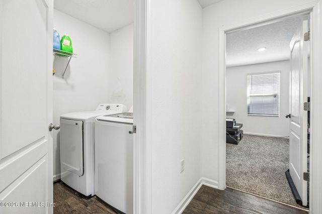 5606 HOLLOW BIRCH Drive, Jacksonville, FL 32219