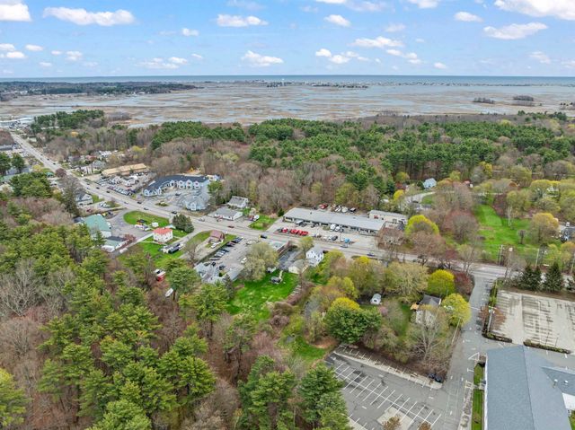 96 Lafayette Road, Hampton Falls, NH 03844