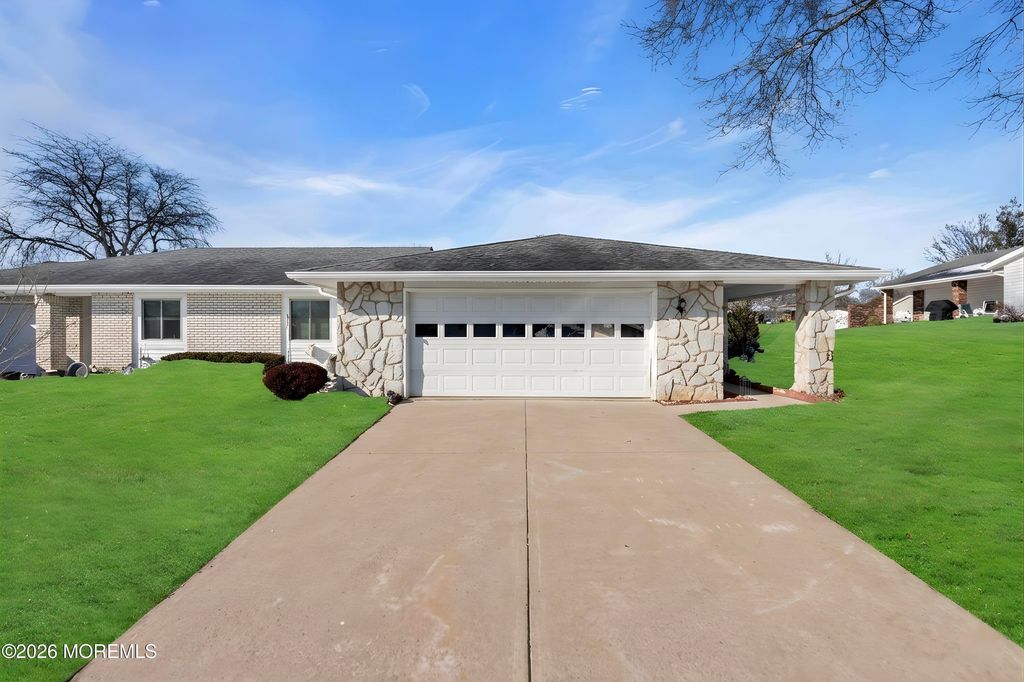 165C Belmar Road C, Monroe, NJ 08831