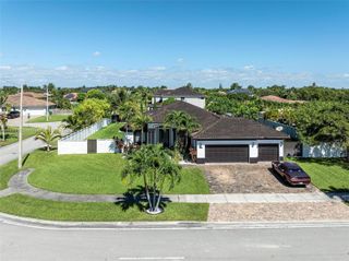 12865 SW 224th St, Miami, FL 33170