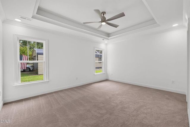 711 S Ellis Avenue, Dunn, NC 28334