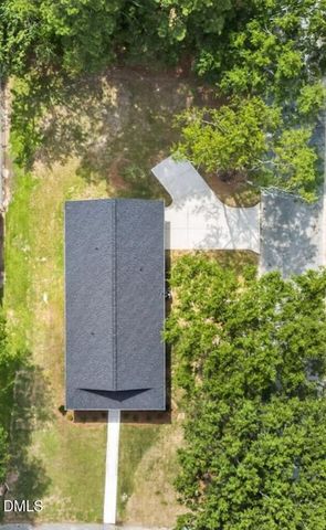 711 S Ellis Avenue, Dunn, NC 28334