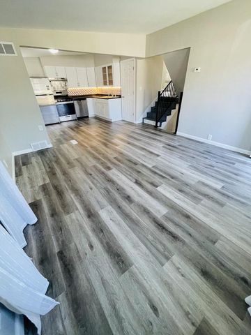 1413 WESTERN AVENUE, Green Bay, WI 54303