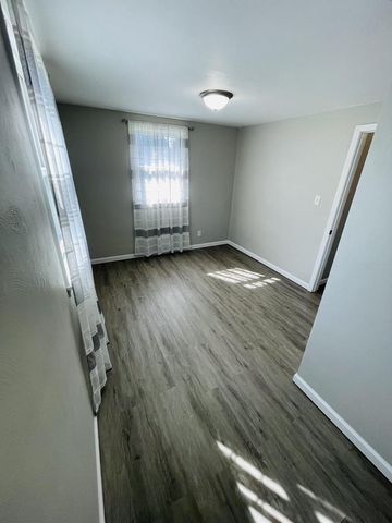 1413 WESTERN AVENUE, Green Bay, WI 54303