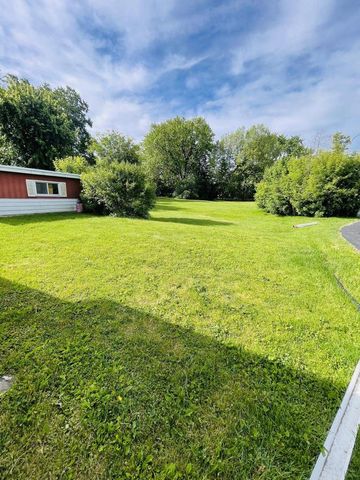 1413 WESTERN AVENUE, Green Bay, WI 54303