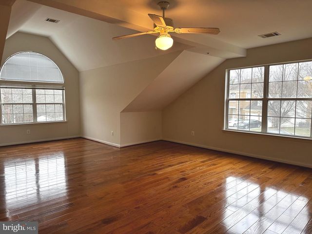 5704 ALLWOOD CT, Lanham, MD 20706