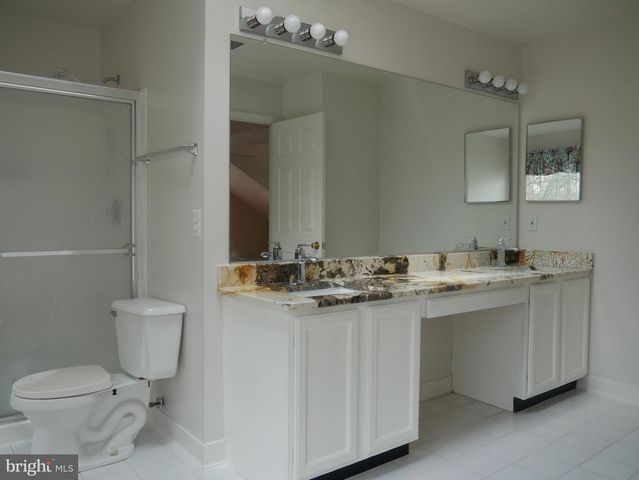 5704 ALLWOOD CT, Lanham, MD 20706