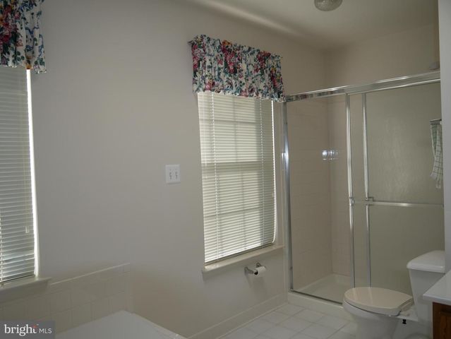 5704 ALLWOOD CT, Lanham, MD 20706