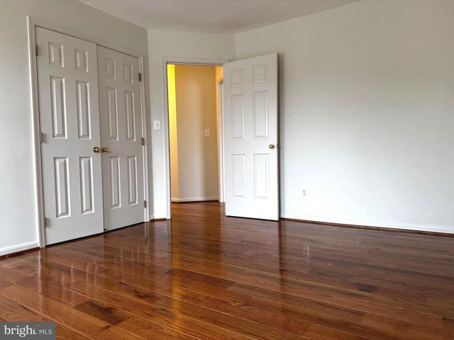 5704 ALLWOOD CT, Lanham, MD 20706