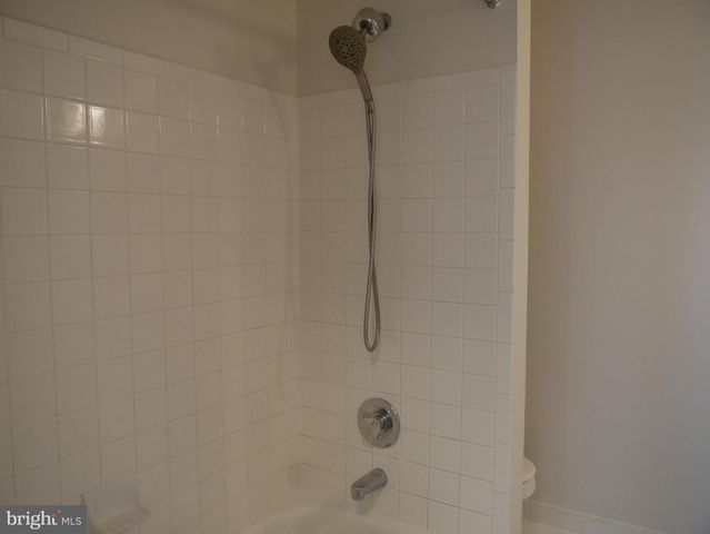 5704 ALLWOOD CT, Lanham, MD 20706