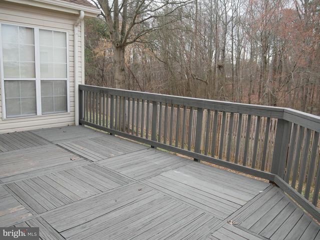 5704 ALLWOOD CT, Lanham, MD 20706