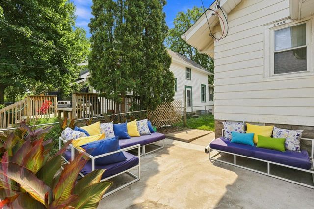 1006 Earl Street, Saint Paul, MN 55106