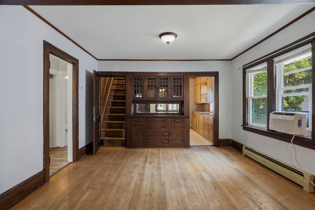1006 Earl Street, Saint Paul, MN 55106 — photo 4