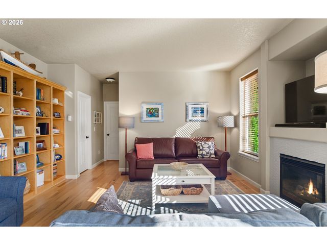 2766 Se TEAL Ave, Gresham, OR 97080