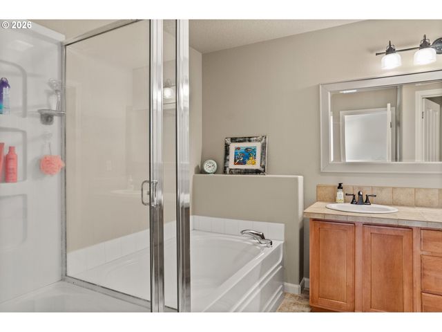 2766 Se TEAL Ave, Gresham, OR 97080