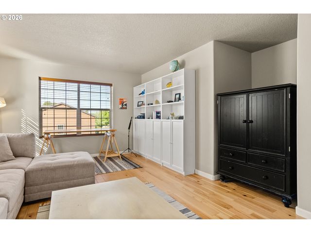 2766 Se TEAL Ave, Gresham, OR 97080