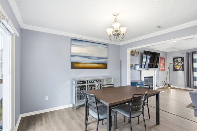 2316 HILLSHIRE DR, Columbia, MO 65203