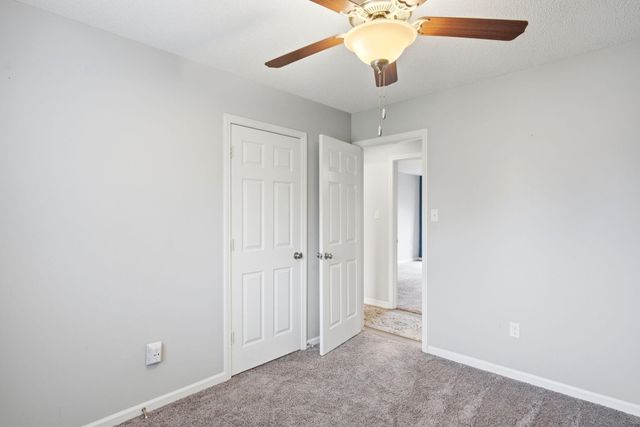 2316 HILLSHIRE DR, Columbia, MO 65203