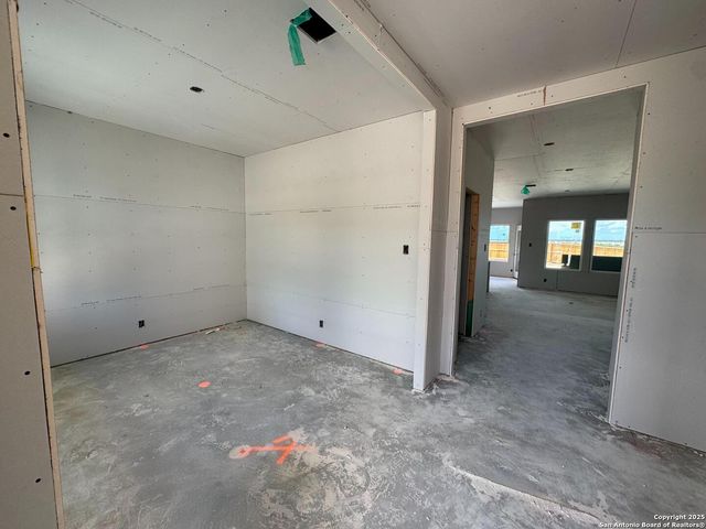 403 Nottabi Rd, Adkins, TX 78101