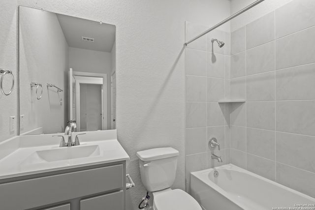 15546 Doublecreek Dr, San Antonio, TX 78253