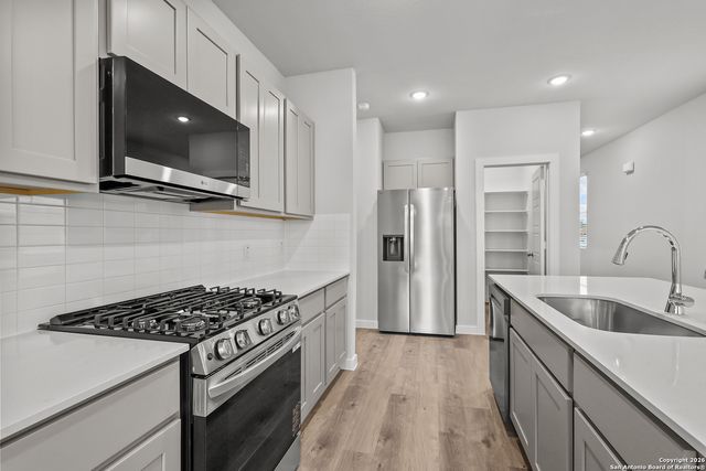 15546 Doublecreek Dr, San Antonio, TX 78253