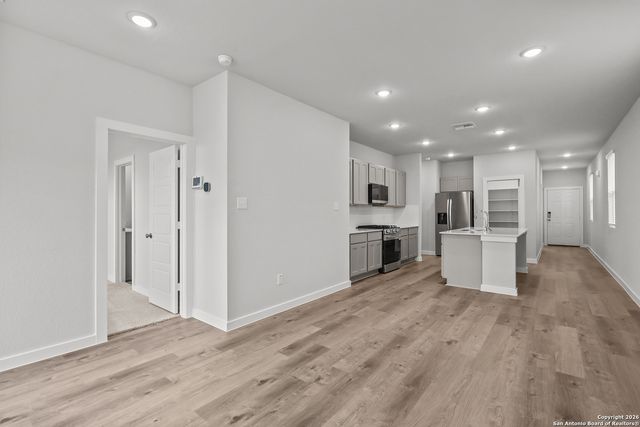 15546 Doublecreek Dr, San Antonio, TX 78253