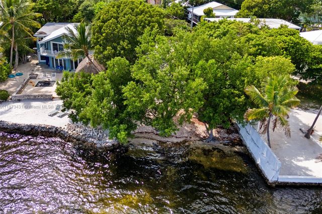 53 Bonefish Ave, Key Largo, FL 33037