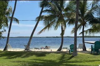53 Bonefish Ave, Key Largo, FL 33037