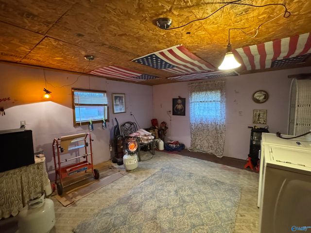 1911 Niles Road, Boaz, AL 35957