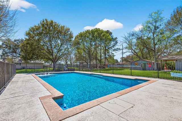 2816 David Street, Rosenberg, TX 77471