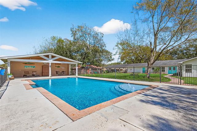 2816 David Street, Rosenberg, TX 77471