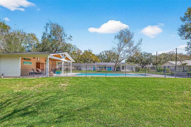 2816 David Street, Rosenberg, TX 77471