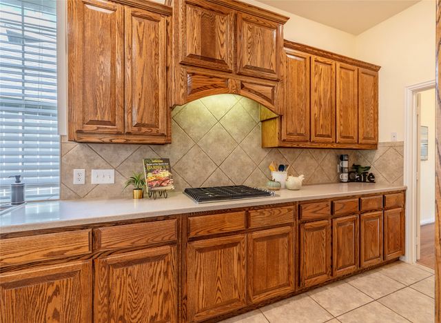 6115 Crestridge Lane, Sachse, TX 75048