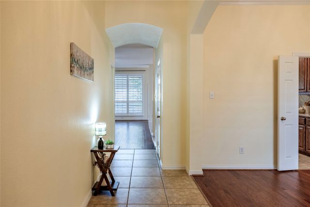 6115 Crestridge Lane, Sachse, TX 75048