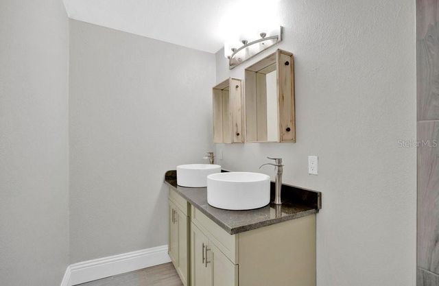 1009 NEUSE AVENUE, Orlando, FL 32804