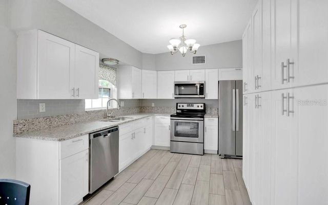 1009 NEUSE AVENUE, Orlando, FL 32804