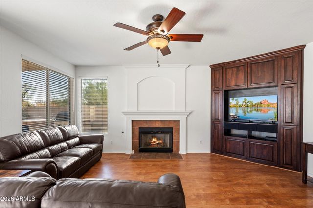 22005 N 43RD Place, Phoenix, AZ 85050