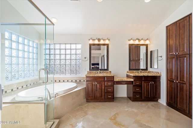 22005 N 43RD Place, Phoenix, AZ 85050