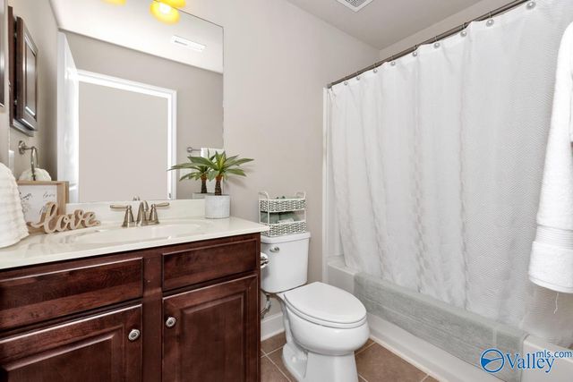 24566 Rolling Vista Drive, Athens, AL 35613