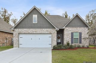8182 Treeline Dr, Gonzales, LA 70737