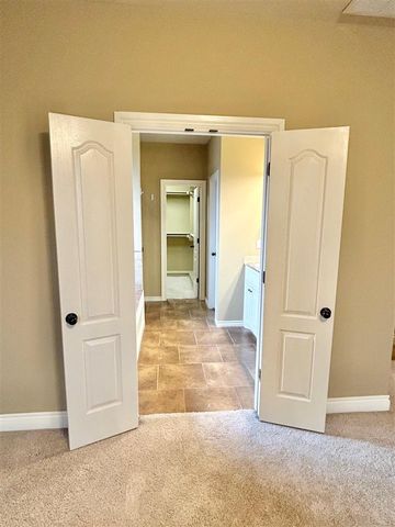 913 SW 78th St., Lawton, OK 73505