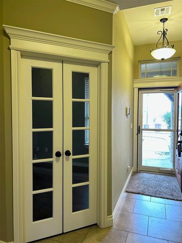 913 SW 78th St., Lawton, OK 73505